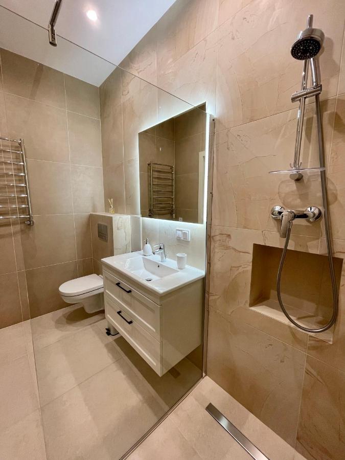 Pride Apartment Lviv Luaran gambar