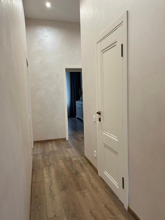 Pride Apartment Lviv Luaran gambar